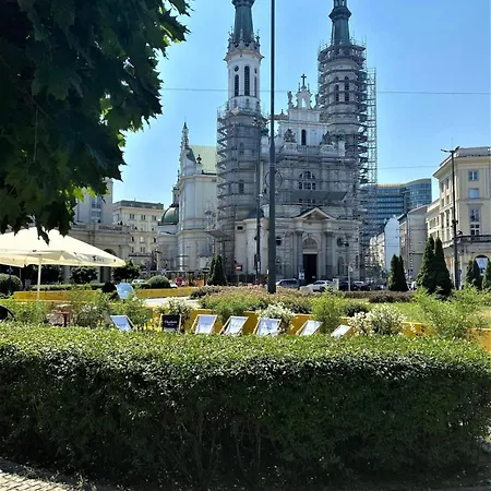Lovage Plac Zbawiciela * Warsaw